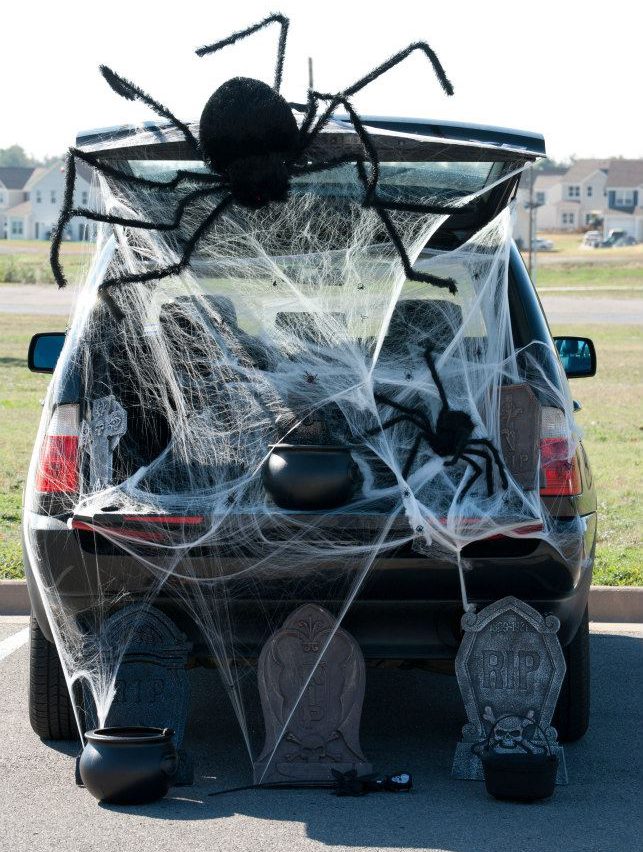 Image Result For Trunk Halloween Decorating