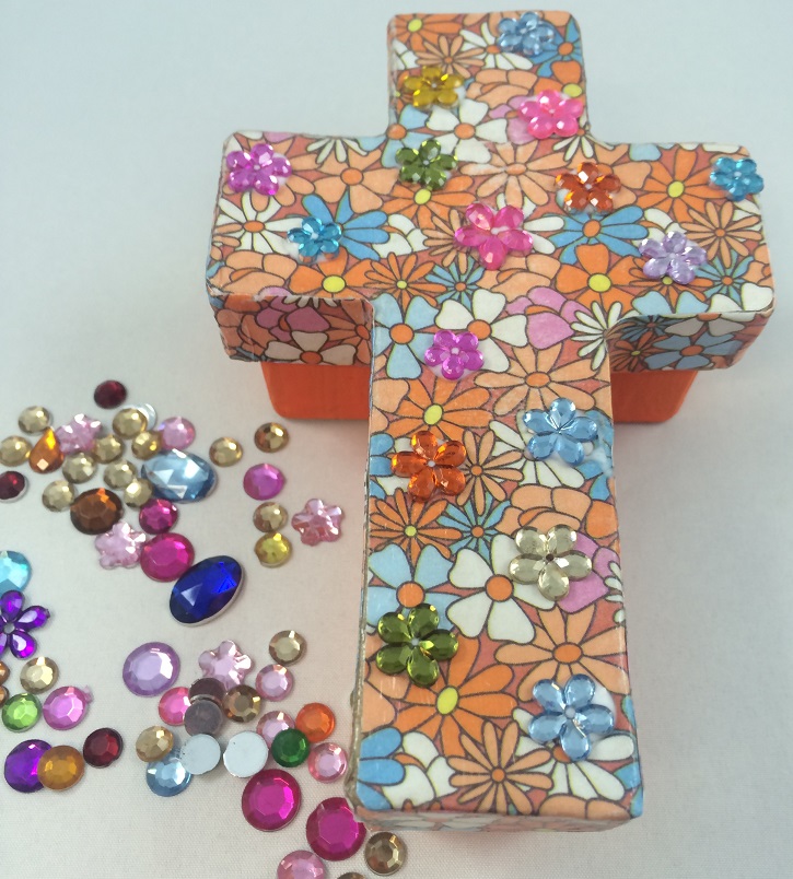 Paper Mache Christian Cross Trinket Box