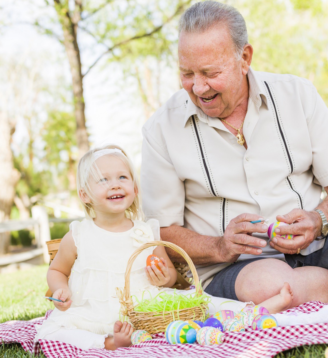 8 Easter Activities for Senior Residents and Grandkids