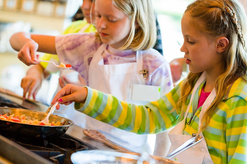 5 Ways To Start A Kids Cooking Club For Your Program