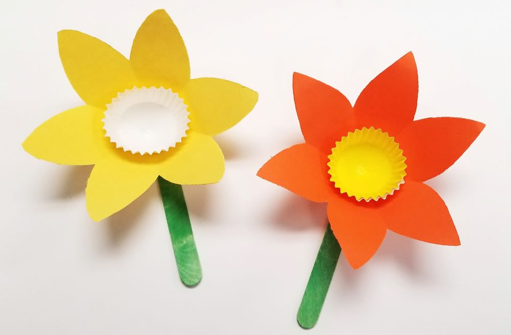 DIY Daffodil Paper Flower Craft For Kids