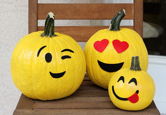 emoji pumpkins