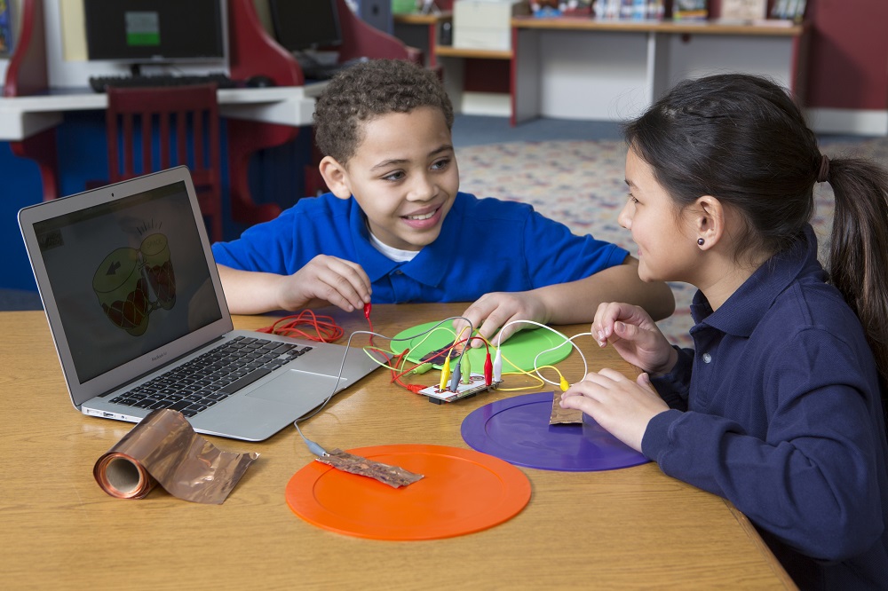 Using Makey Makey for Active Play & STEM
