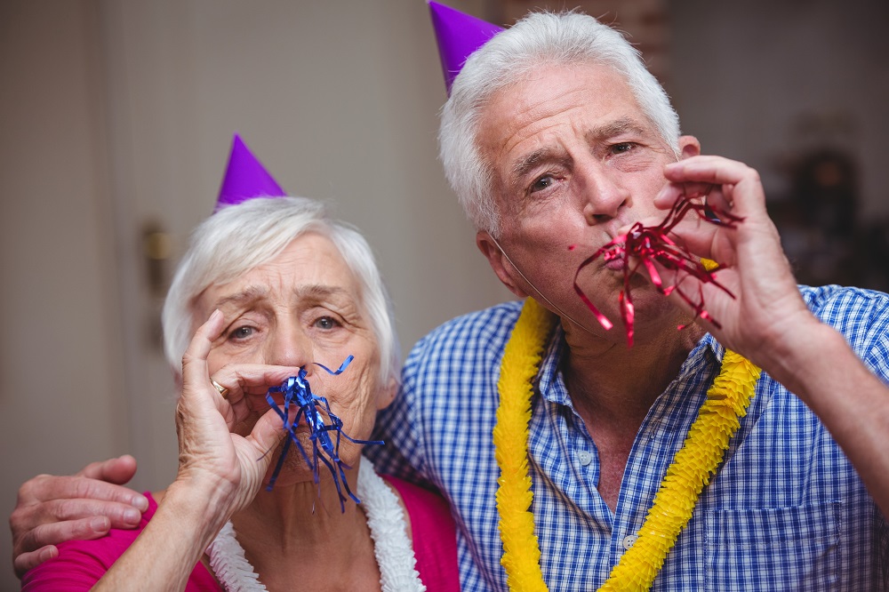 10 Senior Activity Ideas for New Year’s Eve