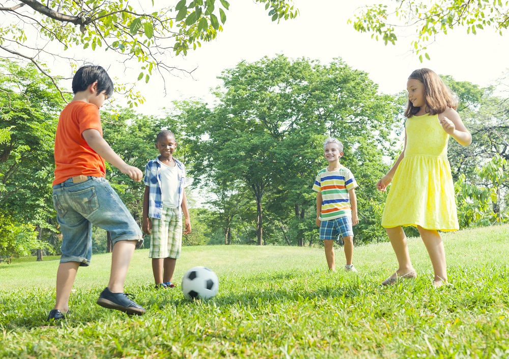 4 Outdoor Games for Summer Camp
