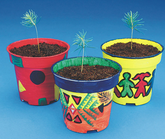 10 Of Our Favorite Green Crafts