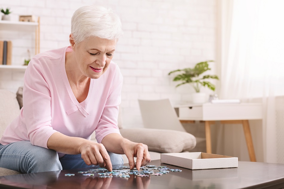 How to Help Senior Residents Fulfill A Winter Bucket List