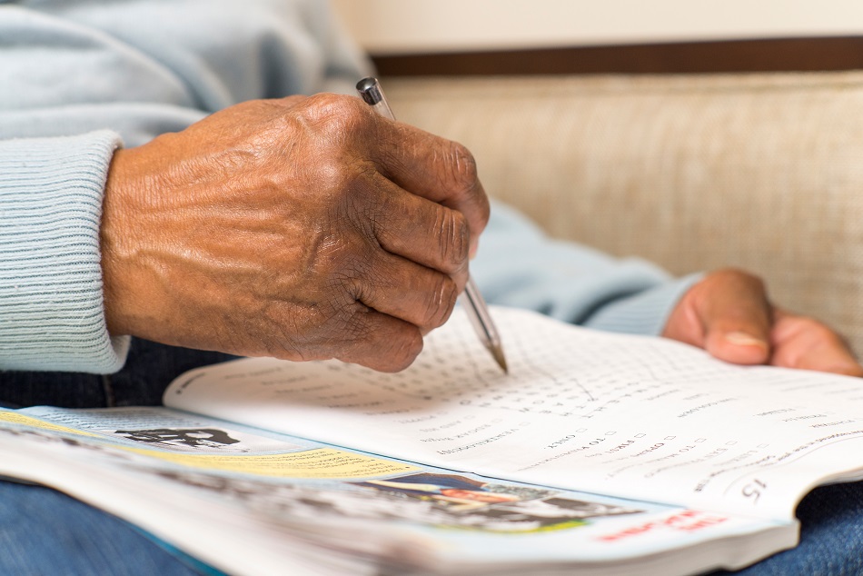 senior man independent crossword