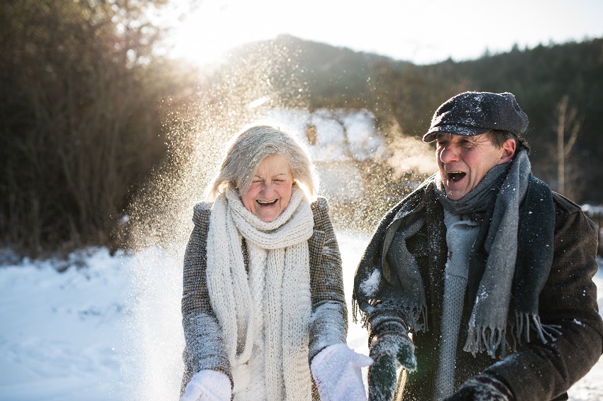 9 Winter Activities for Nursing Home Residents