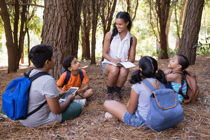 5 Ideas To Keep Summer Camp Counselors Engaged & Active